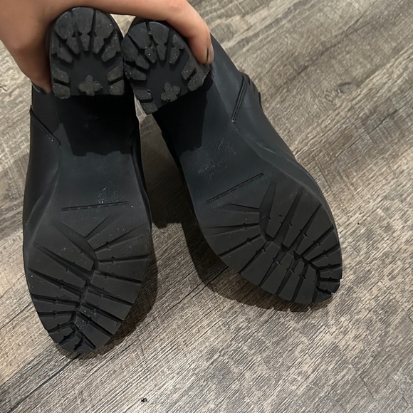 Madden Girl Black Ankle Booties with Block Heel - Picture 5 of 5